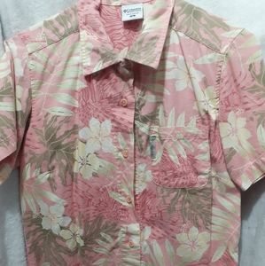 Womens SZ Med Columbia Button down